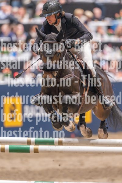 20241020-162437-2024-10-20-16-24-38-85-NIKON-Z-9