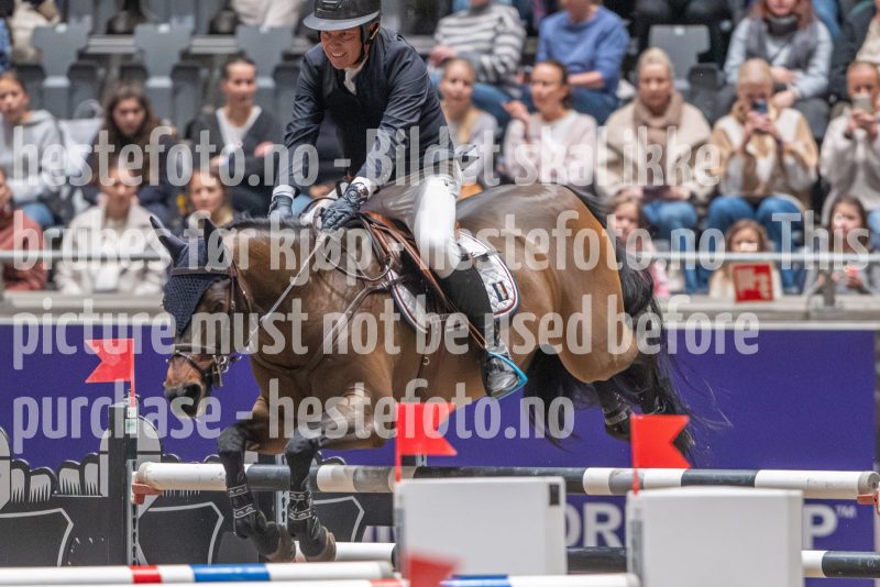 20241020-162631-2024-10-20-16-26-32-82-NIKON-Z-9