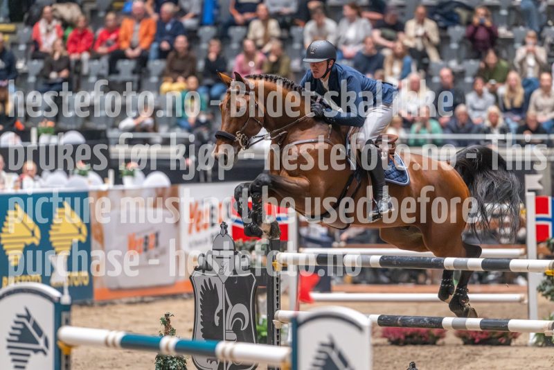 20241020-163258-2024-10-20-16-32-59-94-NIKON-Z-9