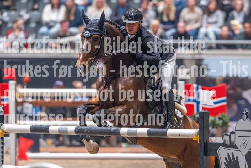 20241020-163735-2024-10-20-16-37-35-25-NIKON-Z-9