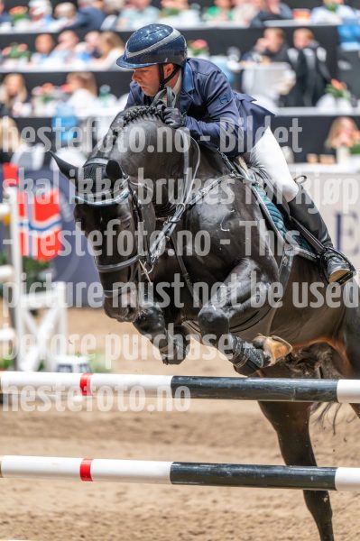 20241020-164147-2024-10-20-16-41-47-04-NIKON-Z-6-2