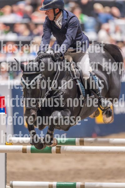 20241020-164223-2024-10-20-16-42-23-30-NIKON-Z-9