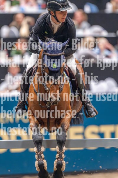 20241020-164855-2024-10-20-16-48-56-05-NIKON-Z-9