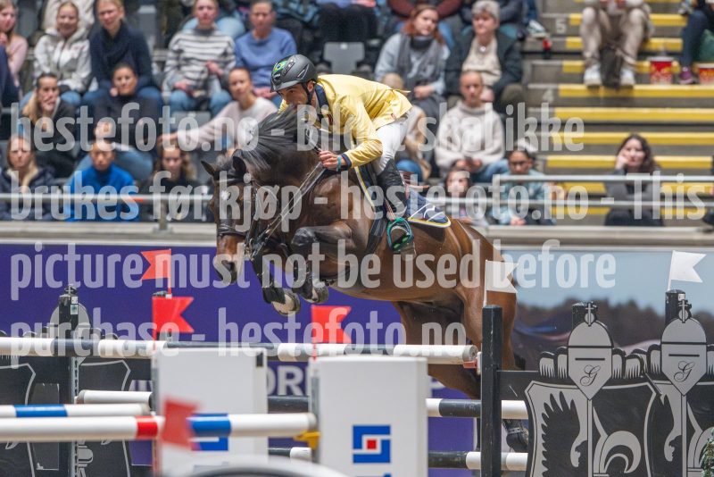 20241020-165532-2024-10-20-16-55-32-36-NIKON-Z-9