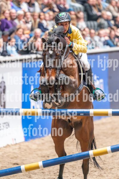 20241020-165545-2024-10-20-16-55-46-59-NIKON-Z-6-2