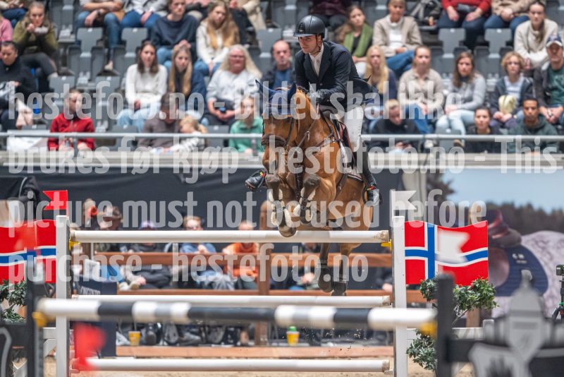20241020-170747-2024-10-20-17-07-48-80-NIKON-Z-9