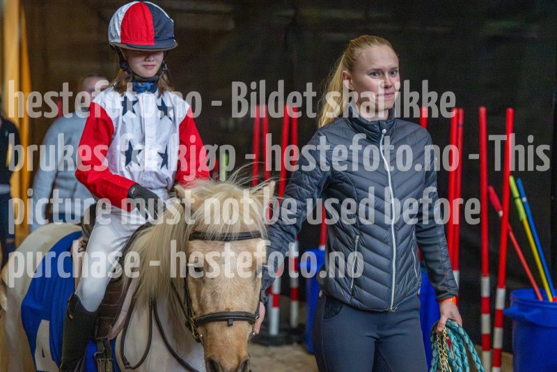 20251018-164840-DSC_7558
