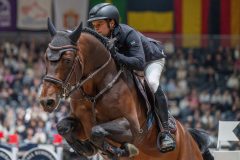 20251018-205809-DSC_5303