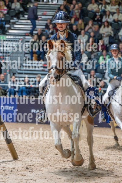 20251018-100743-DSC_2393