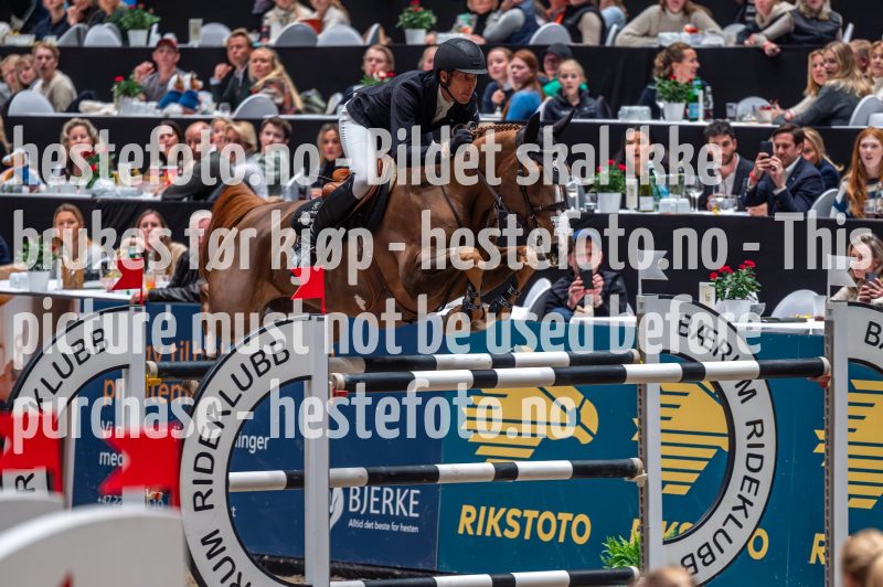 20231015-153235-104N-DSC_8928