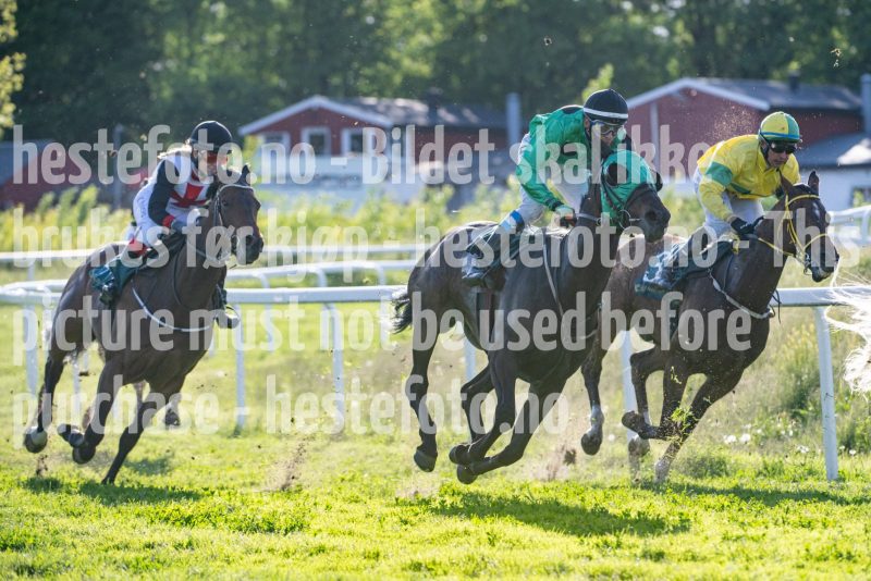20250529-191322-DSC_7706