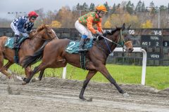 20251102-134748-DSC9045