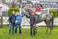 20251102-153728-DSC0027