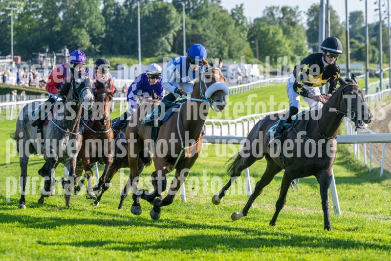 20250710-190618-DSC_3164