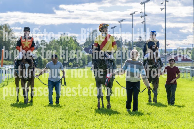 20250917-152250-DSC_6211