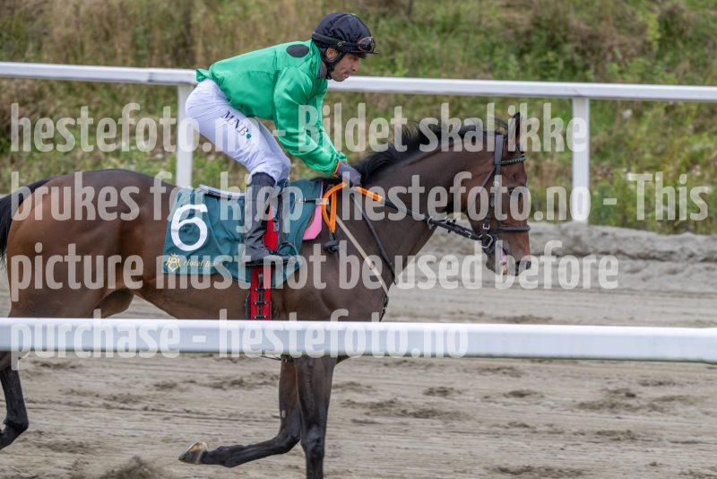 20250928-124442-DSC_3856